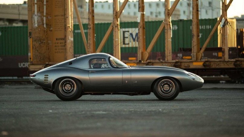 Jaguar e Type 1960