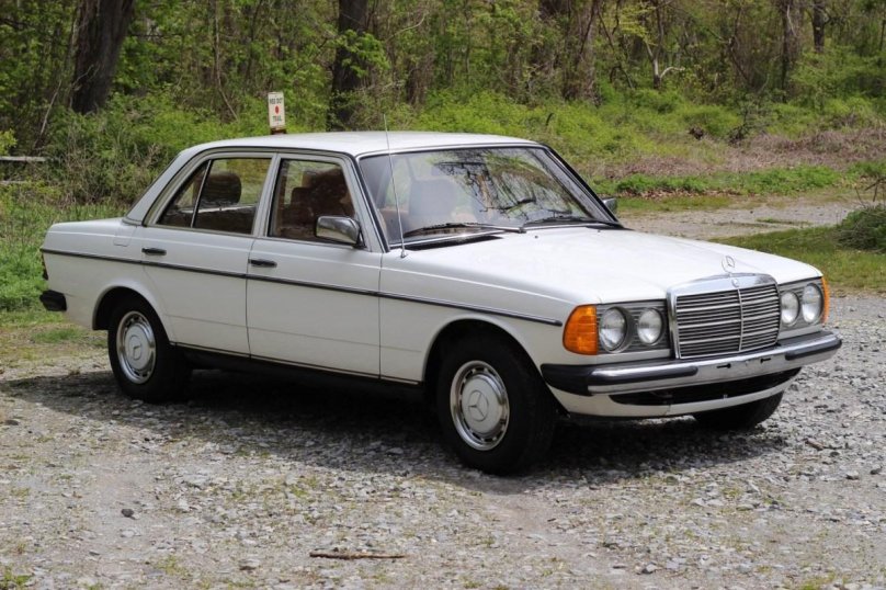 Mercedes-Benz w123 200