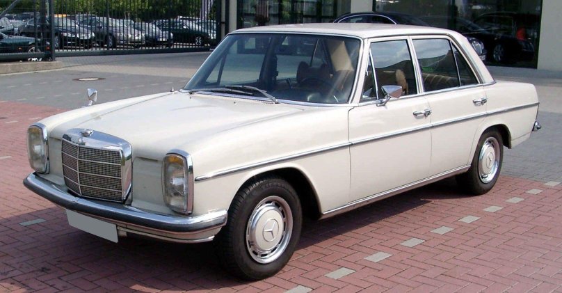 Mercedes Benz w115