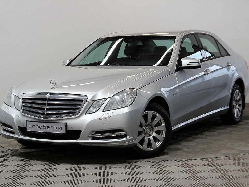 Mercedes Benz e200 w212