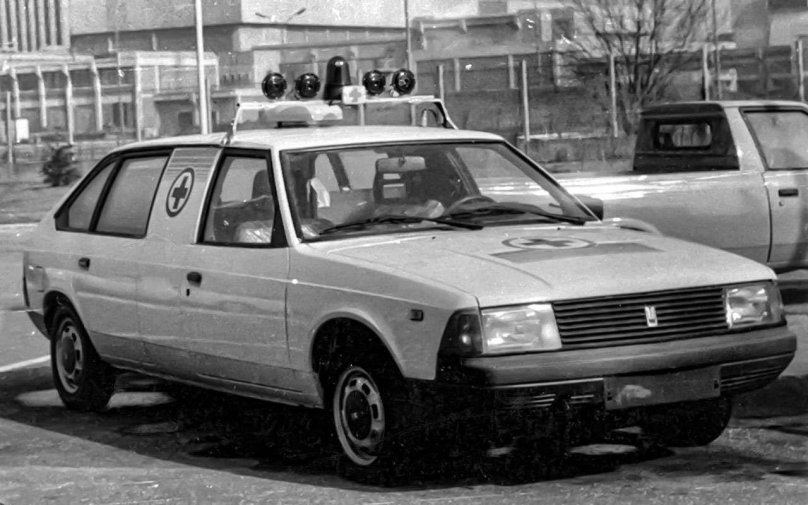 Автомобиль Москвич 2141