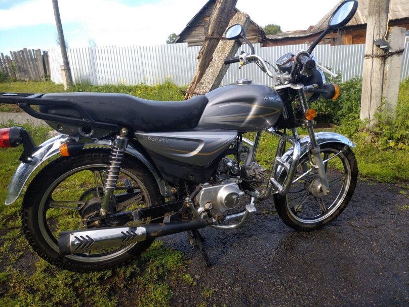 Рейсер трофи 110 кубов