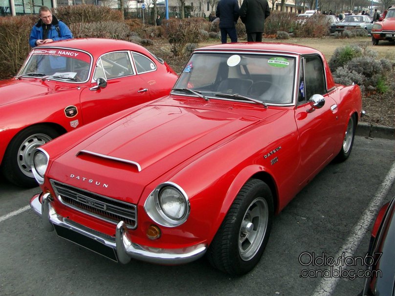 Datsun 200z
