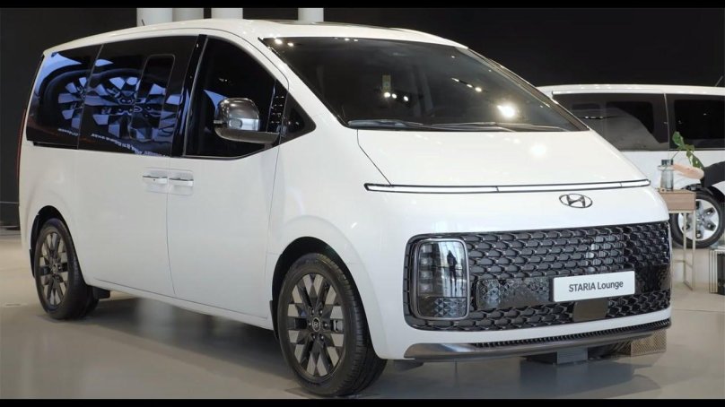 Минивэн Hyundai Staria 2022