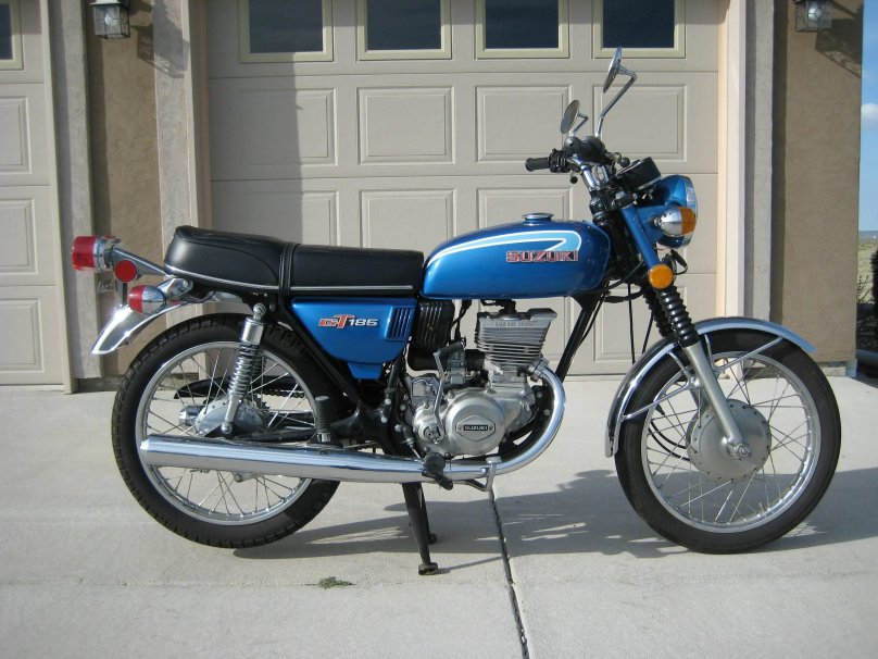 Suzuki gt 50