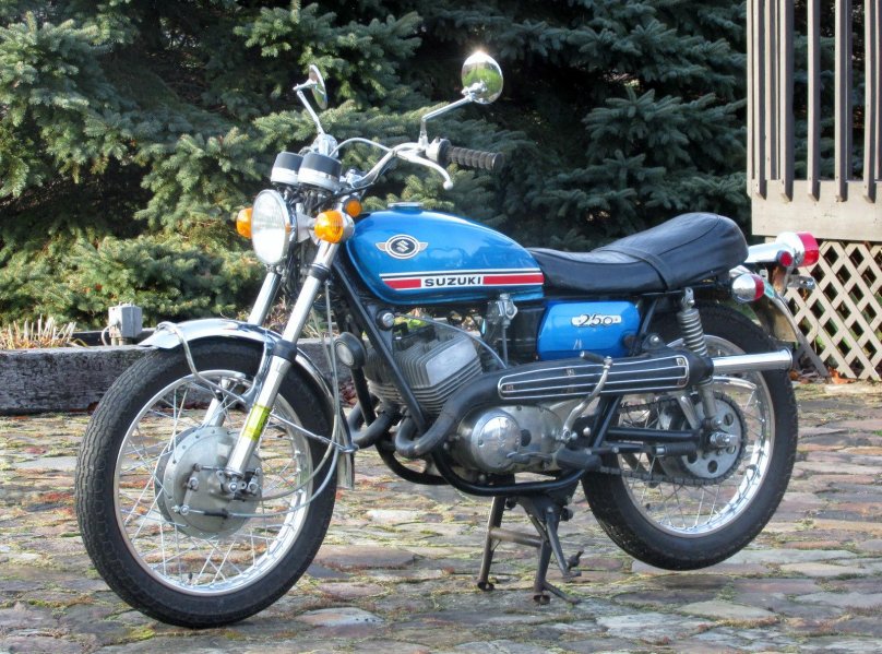 Suzuki t 250