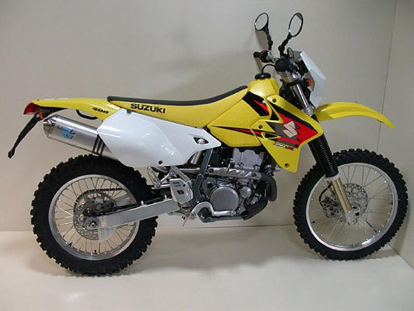 Suzuki dr400
