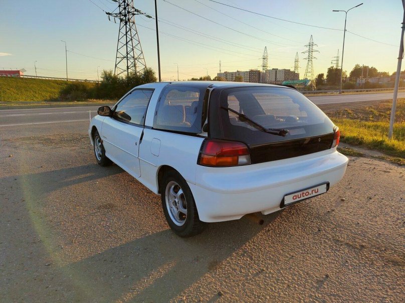 Исузу Джемини 1991