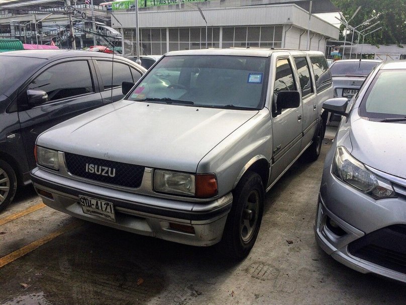 Исузу 1993