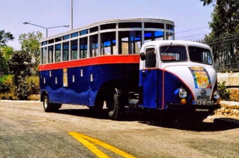 Автобусы переделанные в Грузовики