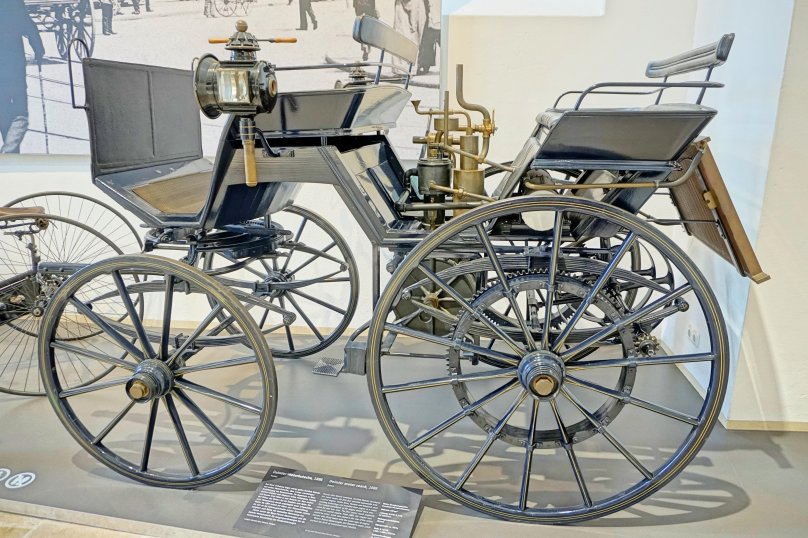 Марка Daimler (nemet) gyartasi ev 1886