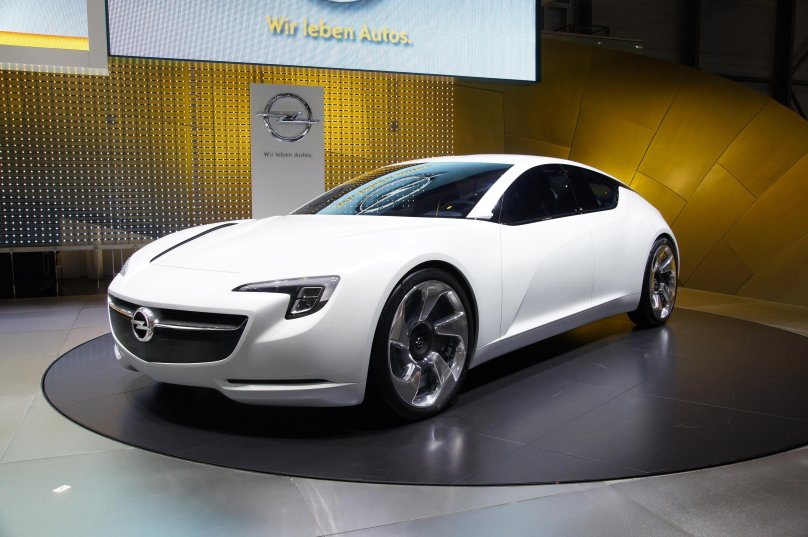 Opel Monza 2021