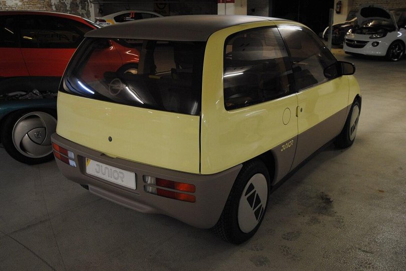 Opel Junior 1983