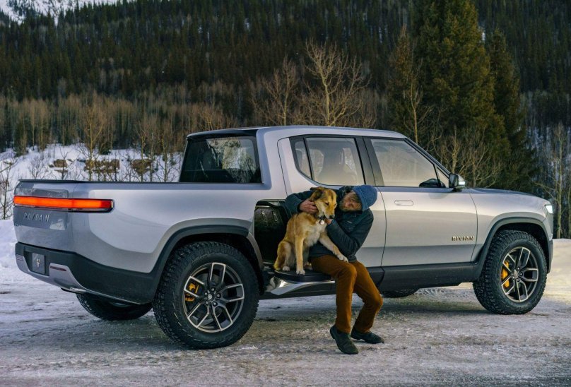 Rivian r1t пикап