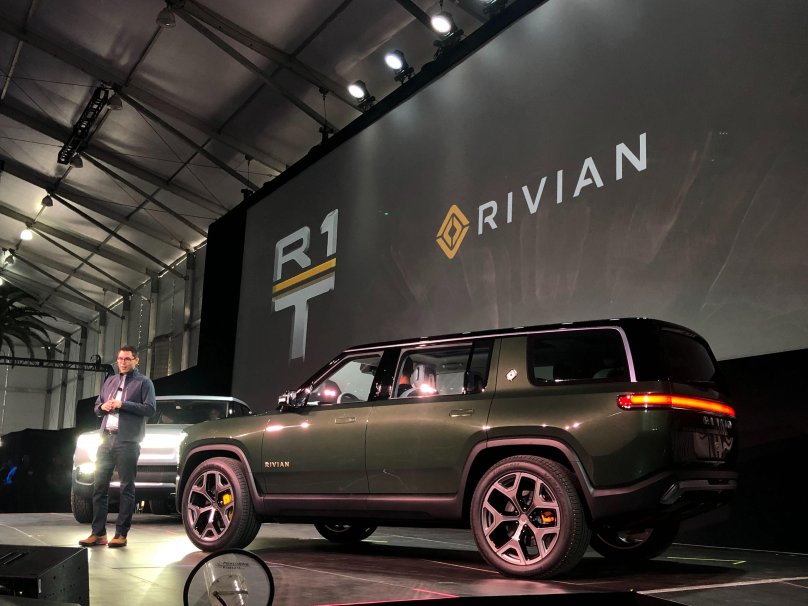 Rivian электромобиль