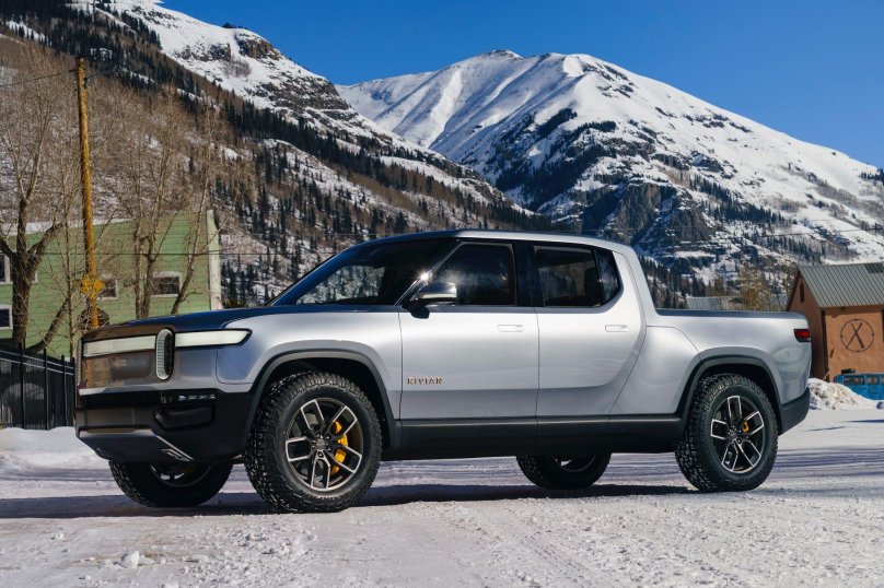 Электрический Rivian r1t