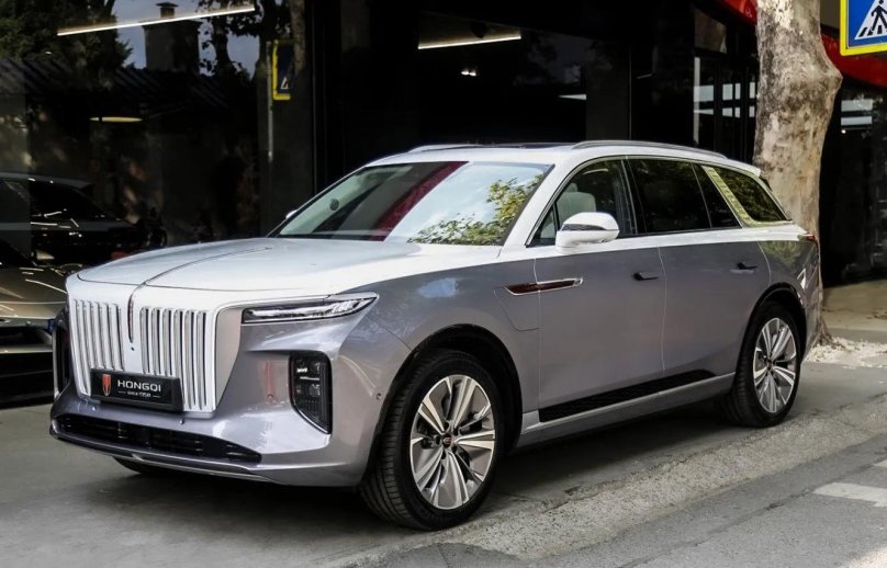 Hongqi внедорожник 2022