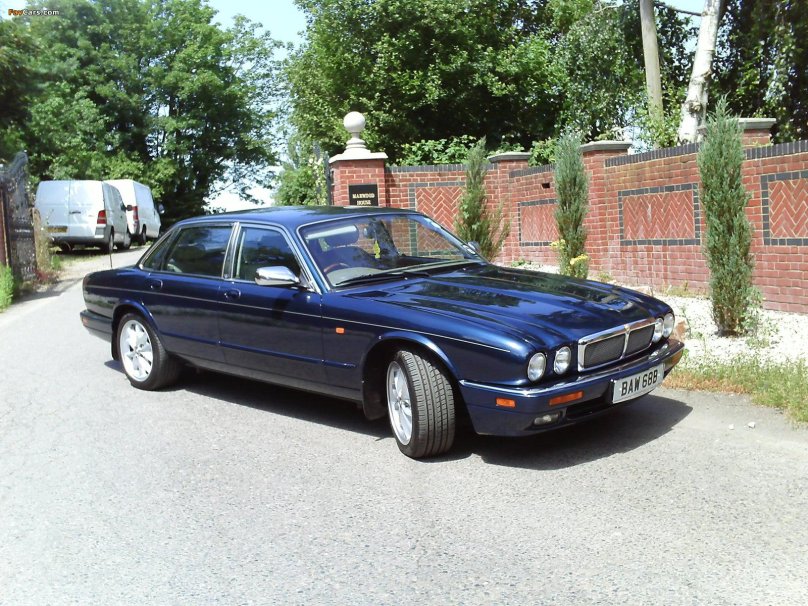 Ягуар Соверен