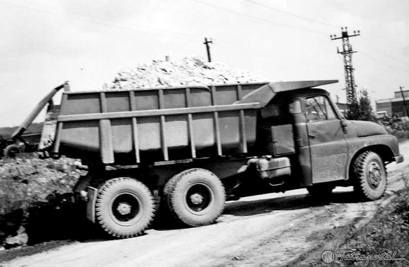 Татра 138 самосвал