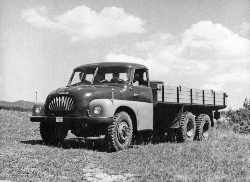 Автомобиль Татра 138