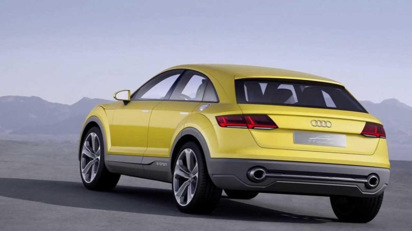 Ауди кроссовер q4