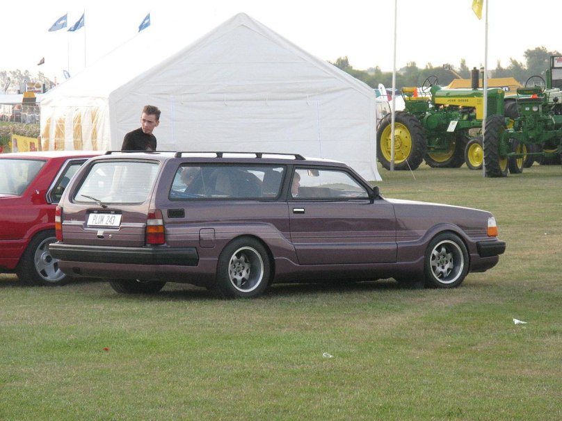 Volvo 243