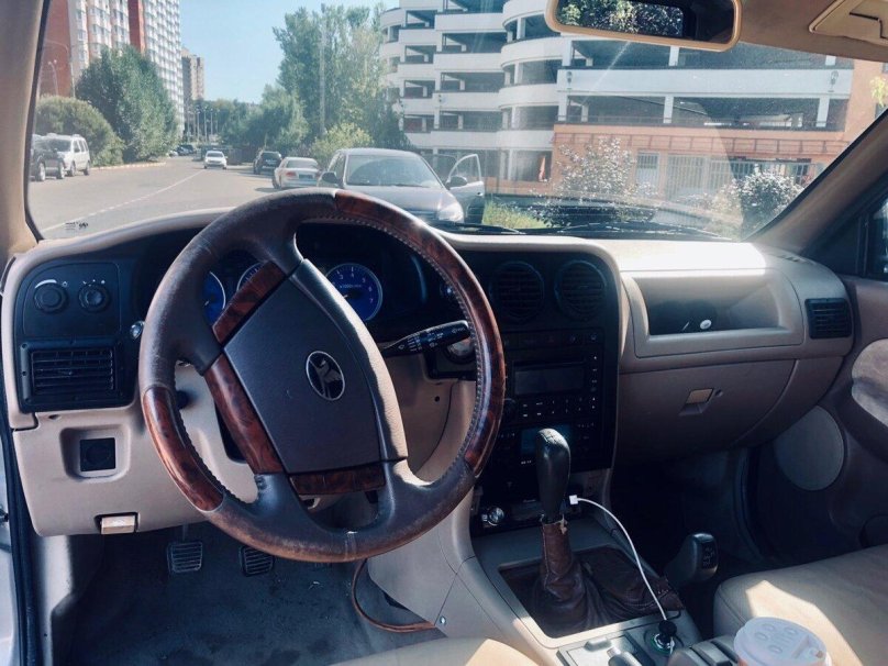 Dadi Shuttle 2.4 МТ 2006