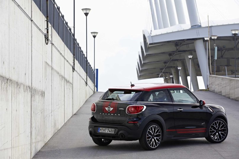 Mini Cooper Paceman на больших колесах