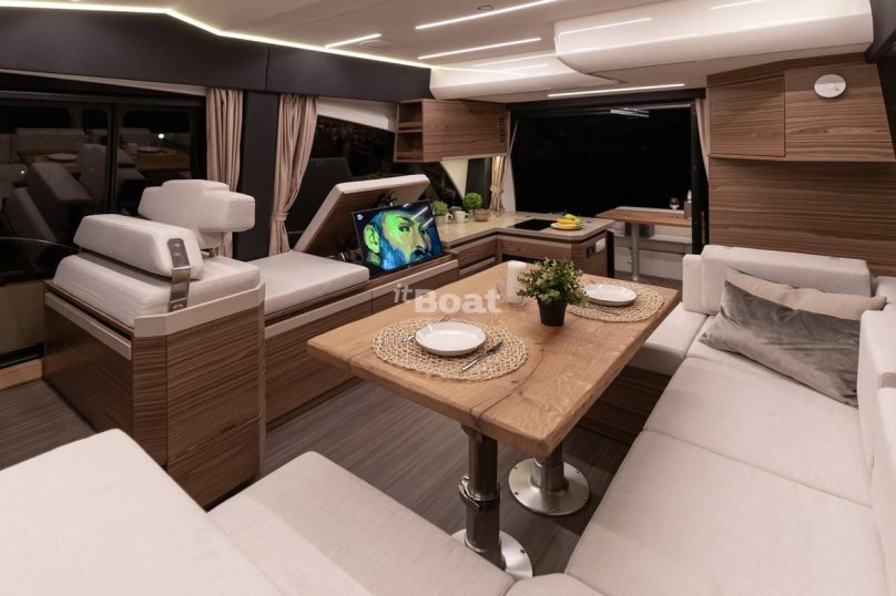 Яхта Гринлайн 33