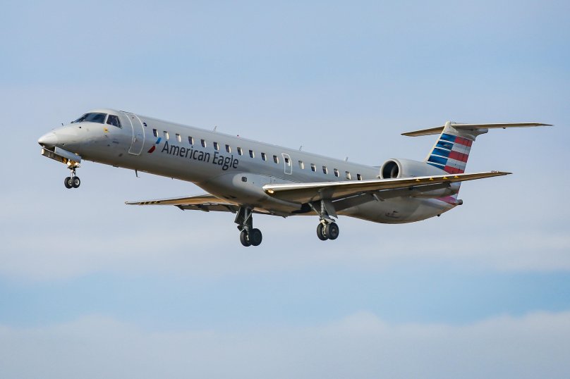 American Eagle Airlines Embraer 145