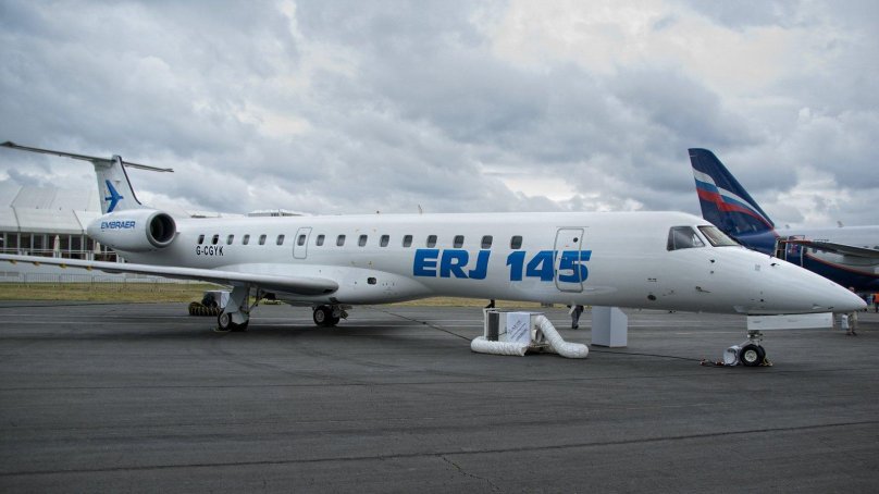 Эмбраер 145