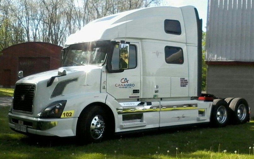Volvo VNL 780