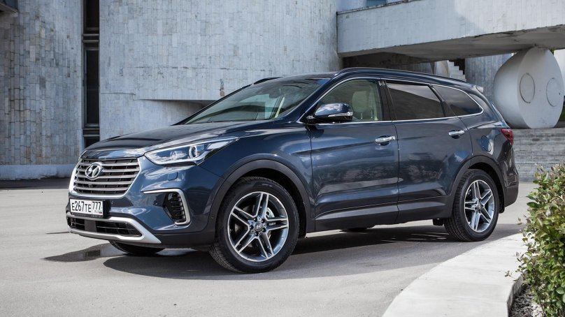 Hyundai Grand Santa Fe 2015