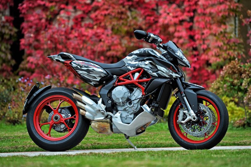 Мотоцикл MV Agusta