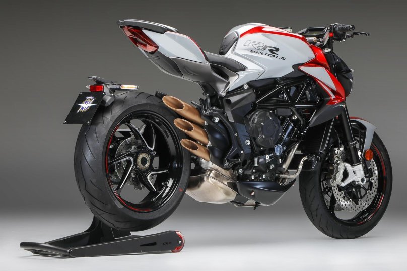 Агуста брутале