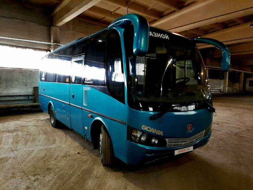 Автобус Ютонг 6737