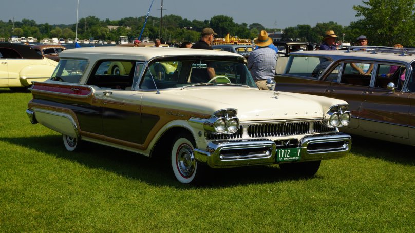 Ford Country Squire 1957