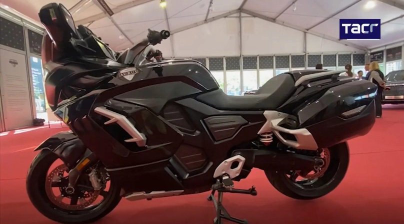 Электромотоцикл Аурус Мерло