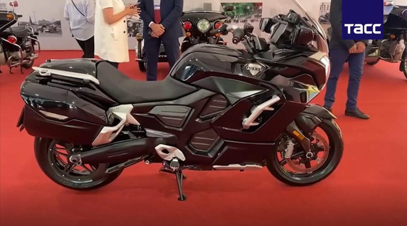 Электромотоцикл Aurus Merlon