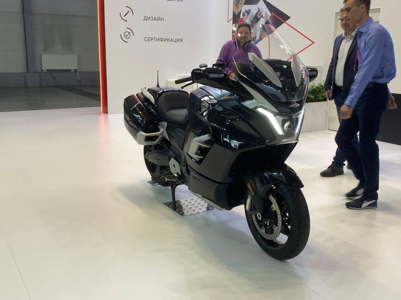 Мотоцикл ИЖ кортеж Аурус