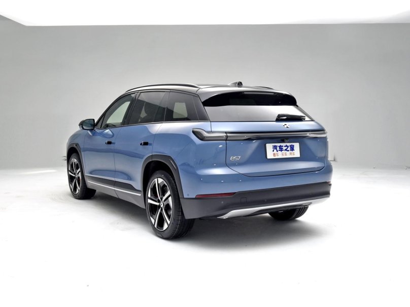 Nio es7
