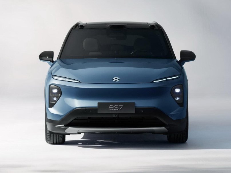 Новинки авто 2023