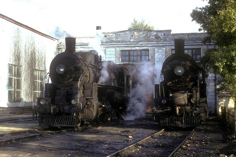 Паровоз е5052