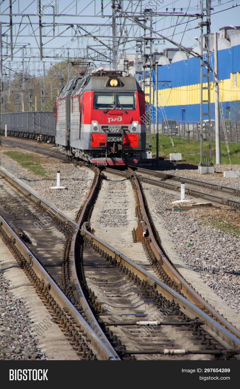 Laude. Pl Rail Russia