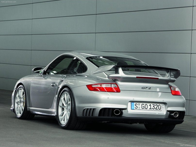 Porsche 911 gt2 997