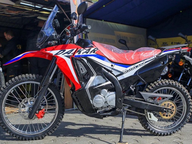 Мотоцикл Motoland Dakar St (172fmm pr250)