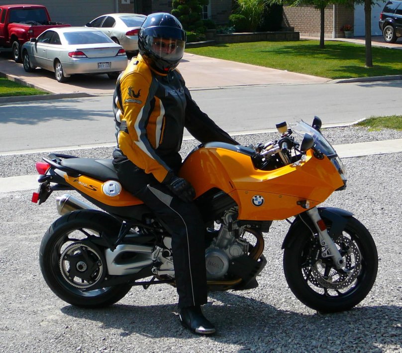 Мотоцикл BMW f800s