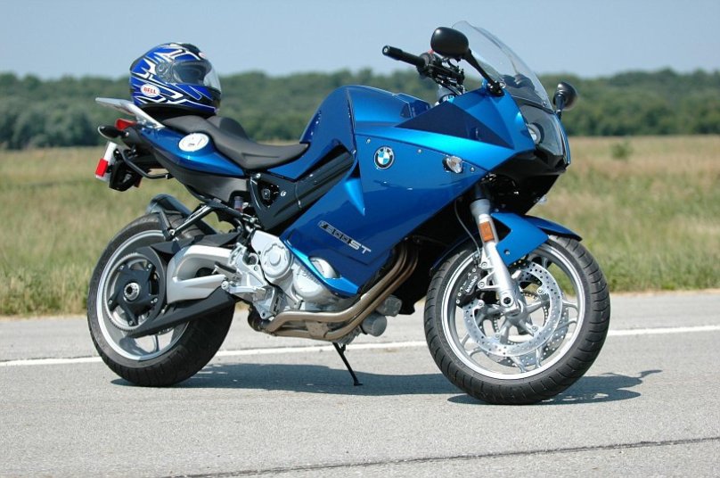 Мотоцикл BMW f800st