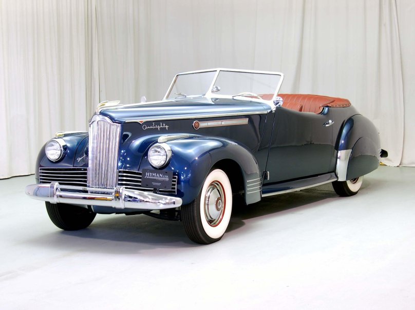 Packard Convertible Victoria by Darrin
