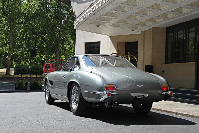 Aston Martin db4 gt Bertone Jet